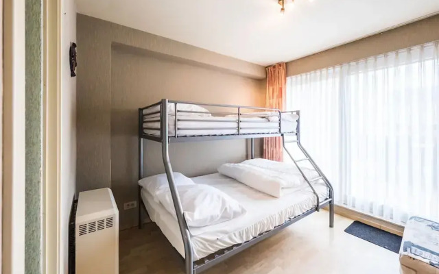 Apartment on the First Floor for Family