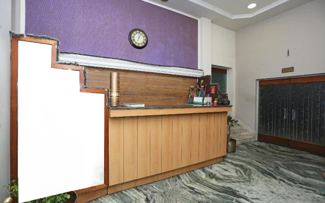 OYO 24916 Hotel Aquatic Palace