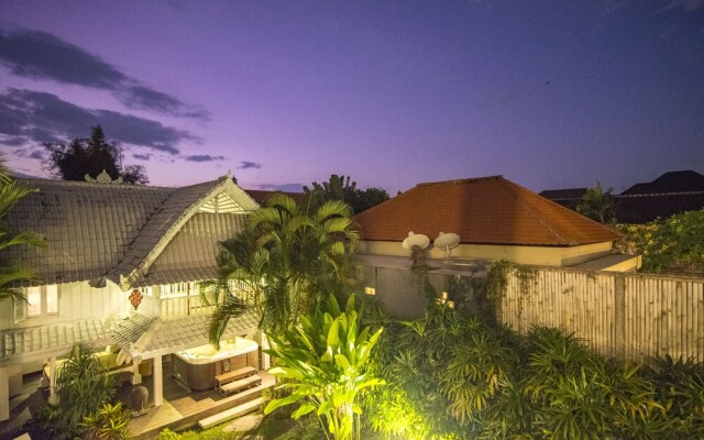 Citrus Tree Villas - Tamara