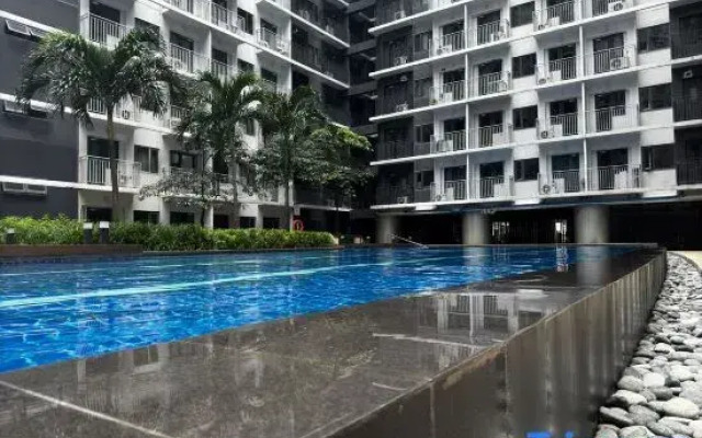 Solana Staycation Suites at Shore 3 Residence