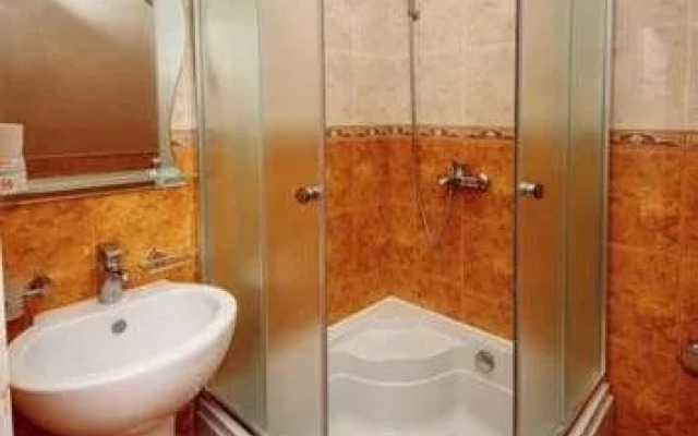 Zolotaya Loza Guest House