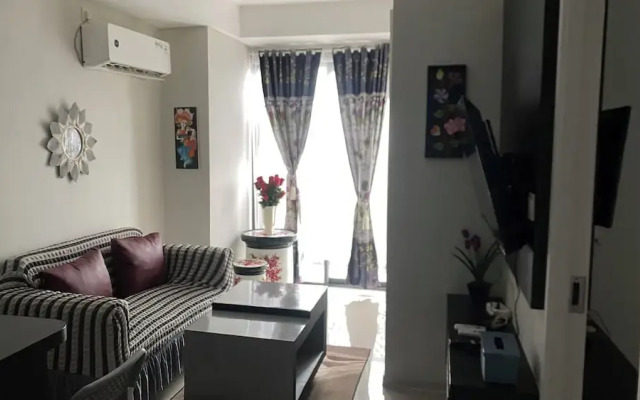 Stunning 2Br Apartment At Daan Mogot City