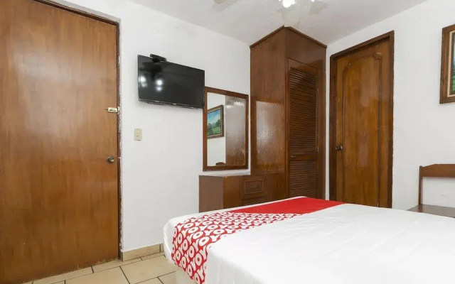 Oyo Hotel Continental, Uruapan