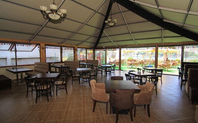 Ozgun Otel