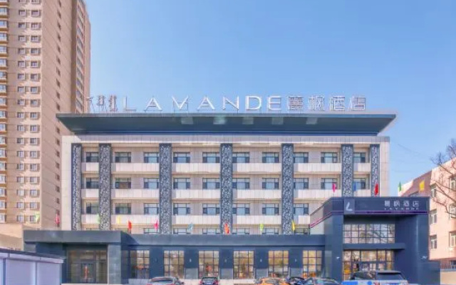 Lavande Hotel (Wulanhot Wuyi Square) – Exterior – Ulanhot