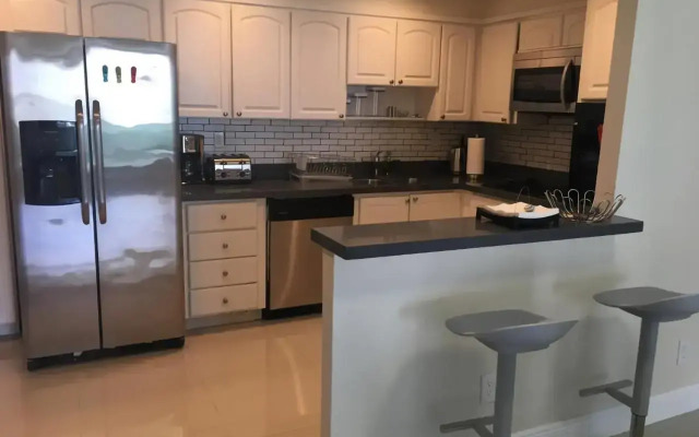 Ocean Reserve Piso 4 Str264