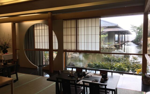 Hakone Yunohana Prince Hotel