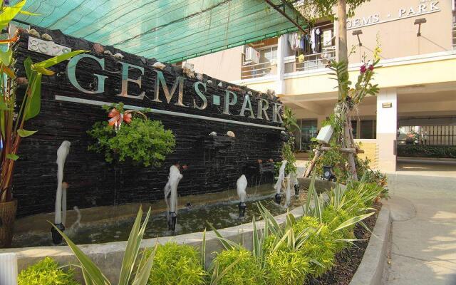 DMK Gems Park Aparthotel