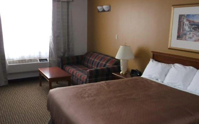 Foxwood Inn & Suites
