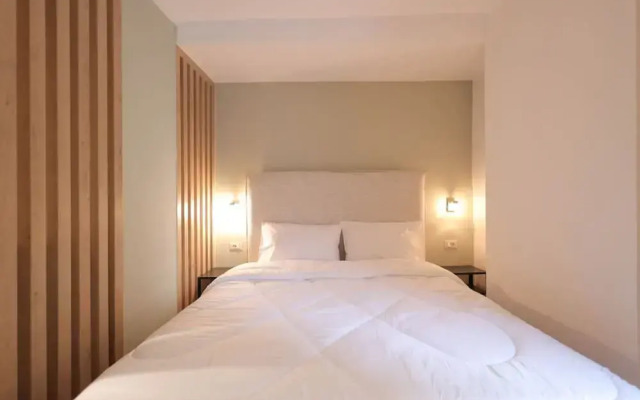 Grandstay Studios 105