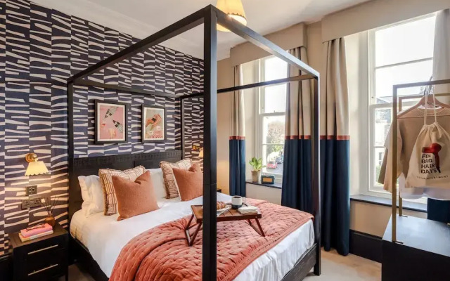 Your Apartment - Pembroke House