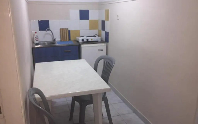 Dimis Studios And Apartments