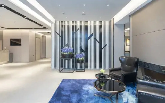 Homeinn Selected Hotel (Jinan Honglou Impression City Shandong University)