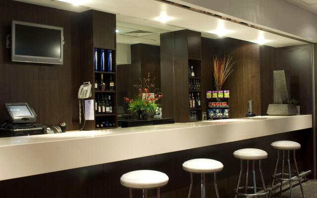 Holiday Inn Melbourne Airport by IHG