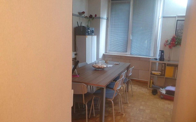 Economy Studio Central Lugano