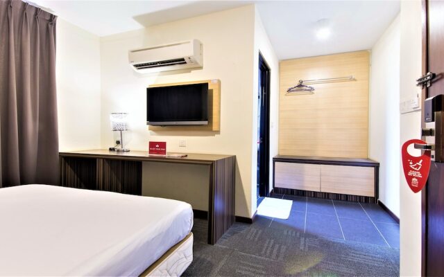 ZEN Rooms Basic Near I-City