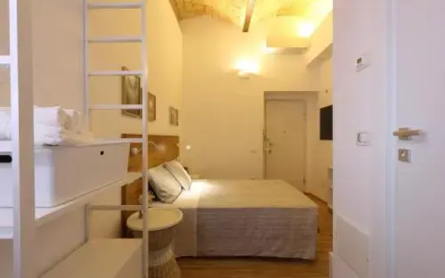 White Home Roma