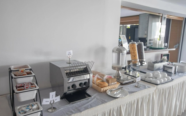 Pavlinia Hotel Apartments