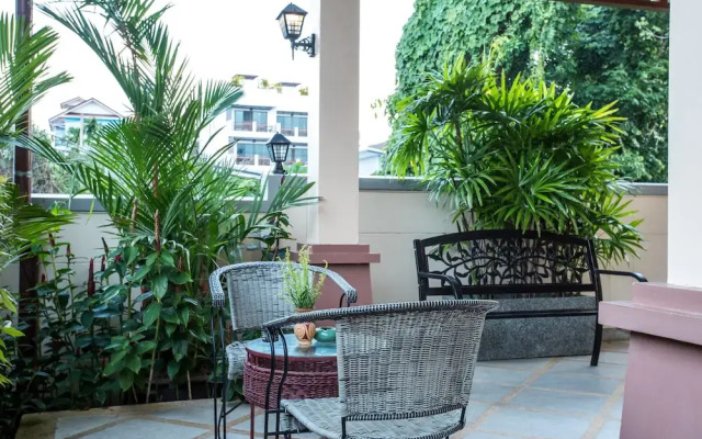 Blissful Villa Felicity with Ample Space