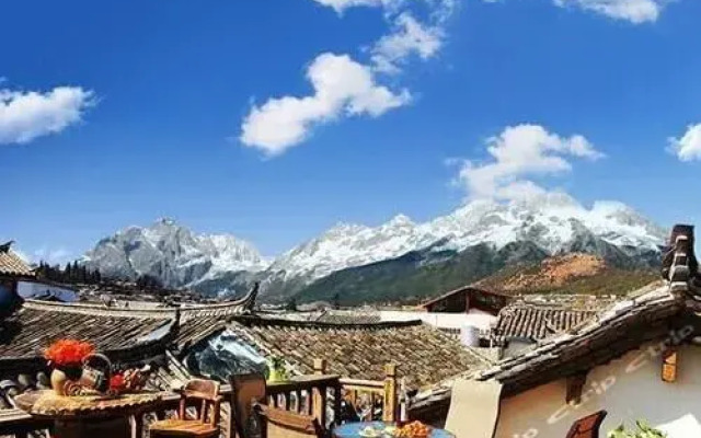 Zhenmei Holiday Inn - Lijiang