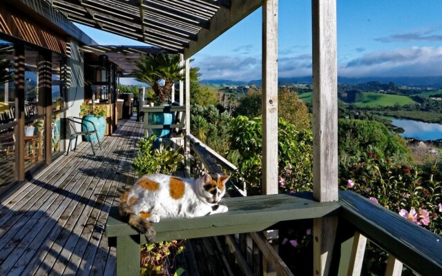 Sandspit Lodge