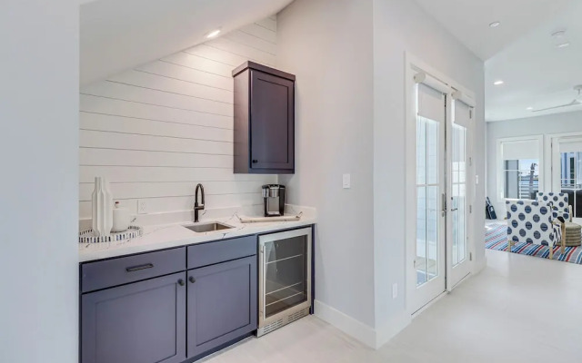 Fun Never Sets 324 DAR