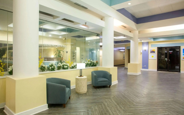 Super 8 by Wyndham Mobile I-65