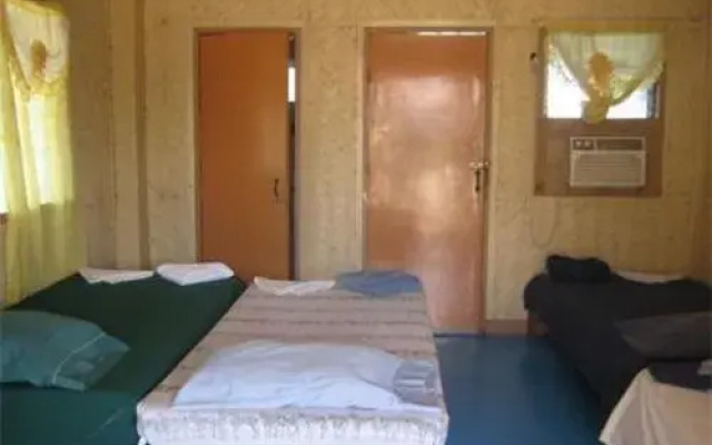 Coron Reef Pension House