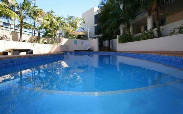 Bay Royal Apartments