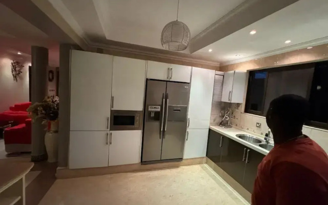 Ballote Holday Home Apartment