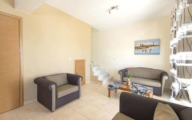 White Pearl Villa Gennadi