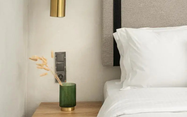 Akrotiri Olympus Luxury Suites