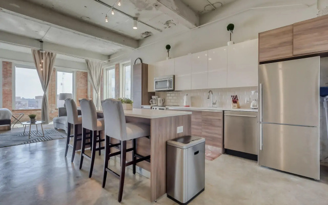 Luxury Downtown Dallas Stay by Amyfinehouse