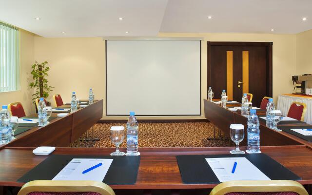 Golden Tulip Sharjah Hotel Apartments