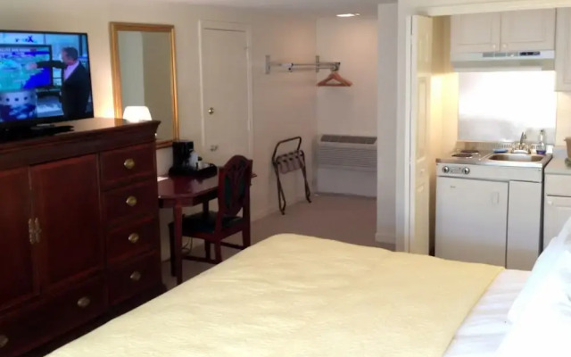 Craigville Beach Inn