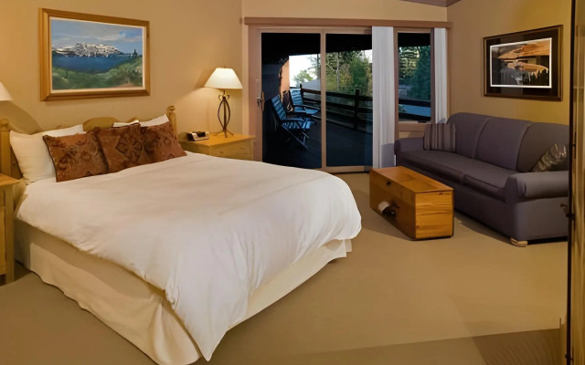 Sunnyside Restaurant & Lodge