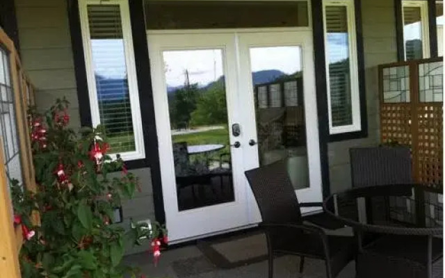Harmony Ridge Bed & Breakfast