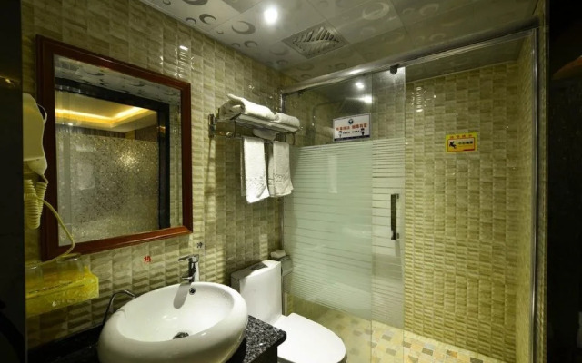 Yiwu Feinidi Inn