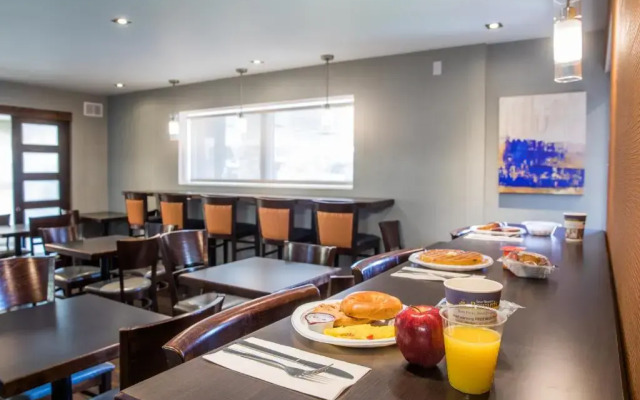 Best Western Plus Mont-Laurier
