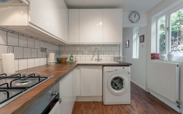 Bright 1 Bedroom Flat in Finsbury Park