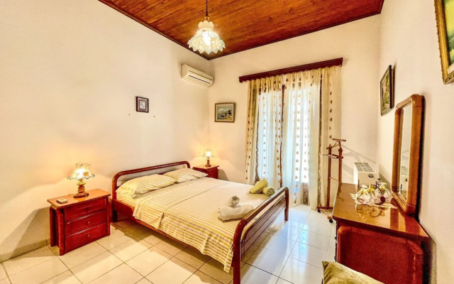 Villa Xanthi in Doctor s Area