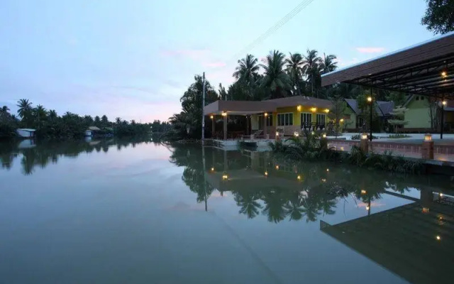 Nature and Green Resort Amphawa