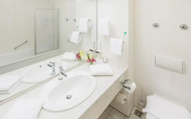 Best Living Hotel Arotel