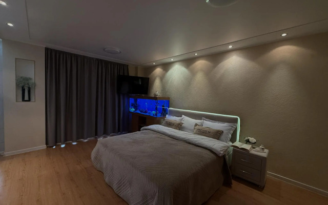 Apartments on 11A Mikheeva Street