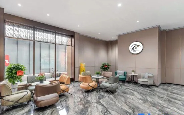 Yueying Hotel (Xi'an Bell Tower Qiaozikou Metro Station Branch)