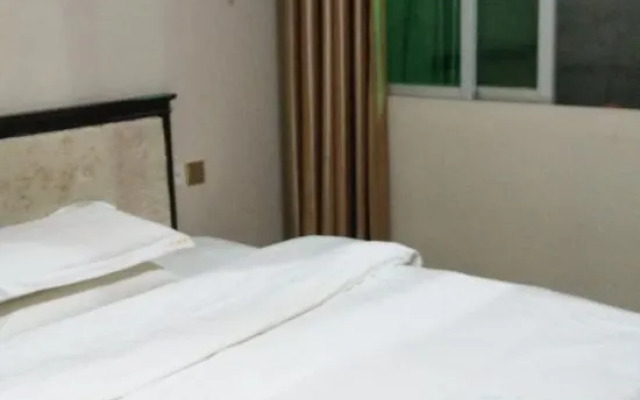 Yongzhou Hongfeng Express Business Hotel