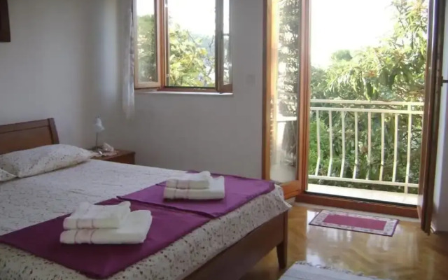Beach Front Villa a Stone Throw Away From the sea