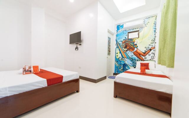 RedDoorz @ Bonifacio Extn Baler
