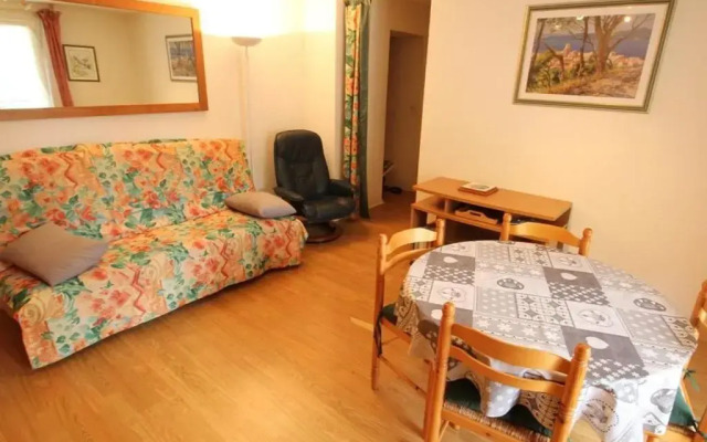Appartement Bagnères-de-Luchon, 2 pièces, 6 personnes - FR-1-313-141
