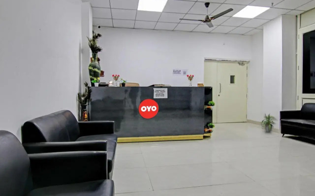 Oyo Flagship 804502 Townhouse Hotel Grand